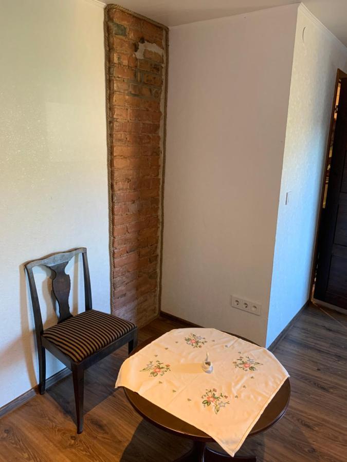 Piiri 12, Apartment - 2 Big Beds - Very Cute Apartment 타르투 외부 사진