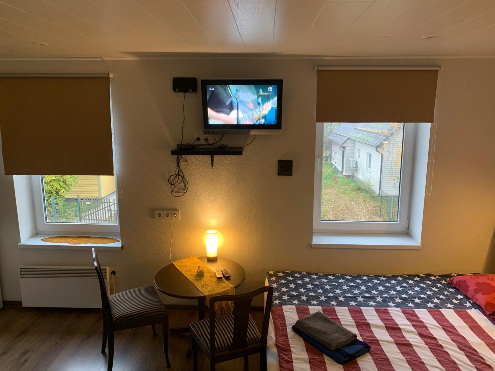 Piiri 12, Apartment - 2 Big Beds - Very Cute Apartment 타르투 외부 사진